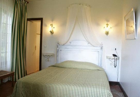 Hostellerie Du Chateau De L'Isle La Croix-en-Touraine 외부 사진