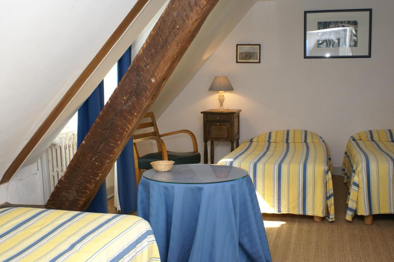 Hostellerie Du Chateau De L'Isle La Croix-en-Touraine 외부 사진